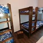 Vintage Downtown Hostel