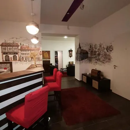 Vintage Downtown Hostel Brasov