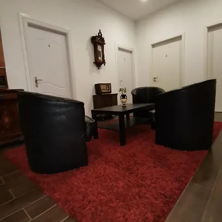 Hostel Vintage Downtown Brasov