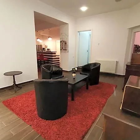 Vintage Downtown Hostel Brașov