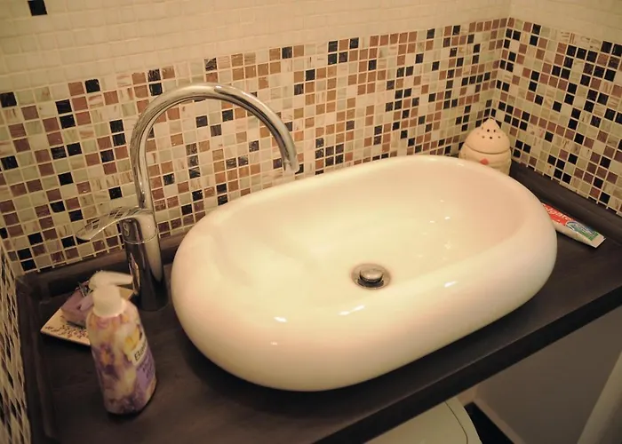 Vintage Downtown Hostel