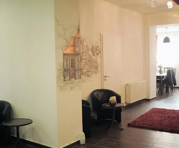 Vintage Downtown Hostel