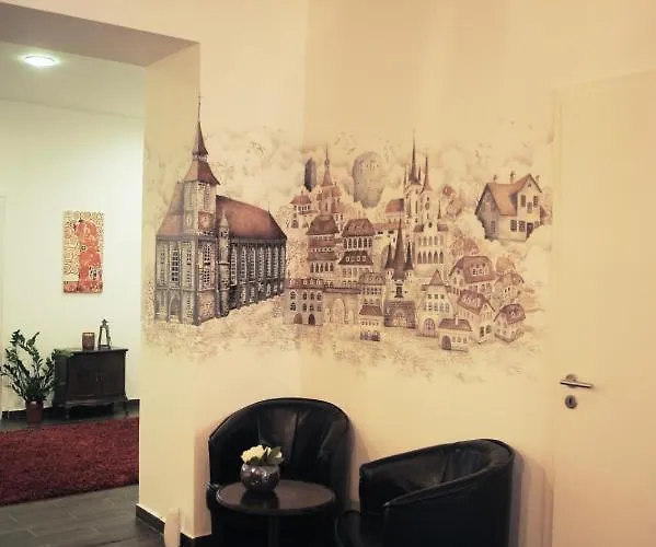 Vintage Downtown Hostel