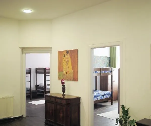 Hostel Vintage Downtown *